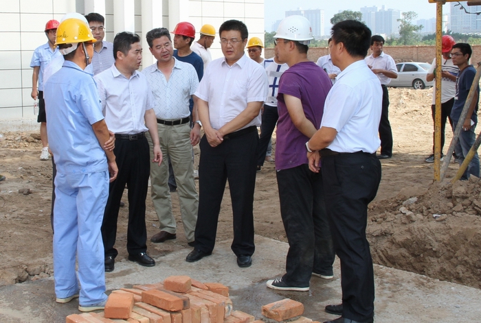 2016-8-16王市長來城投集團調(diào)研 055.jpg