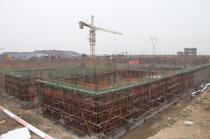 2016-11-25閆總檢查抽黃供水蒲石沉沙池 024.jpg